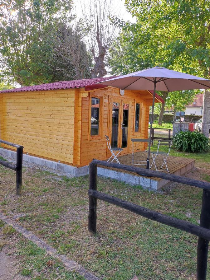 Parque De Campismo De *